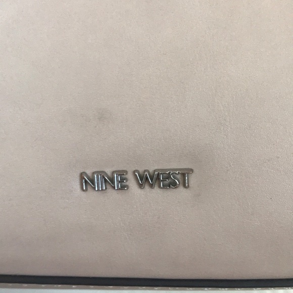 Nine West Blush Pink Crossbody Purse - Picture 3 of 4